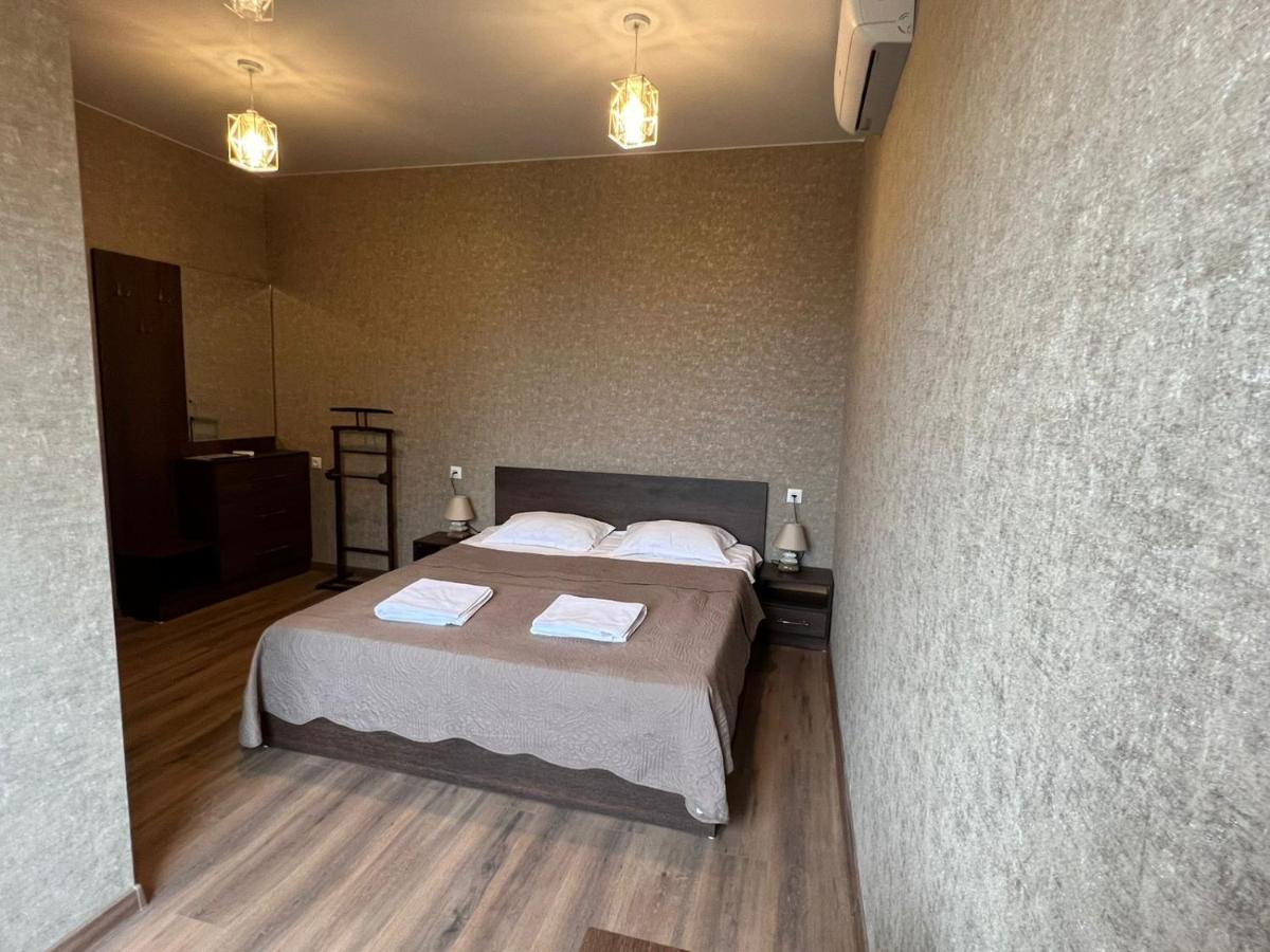Appartement Lileo à Koutaïssi Extérieur photo